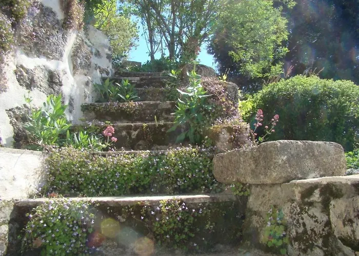 Maison Dans Falaise Face A L'estuaire De La Gironde 別荘